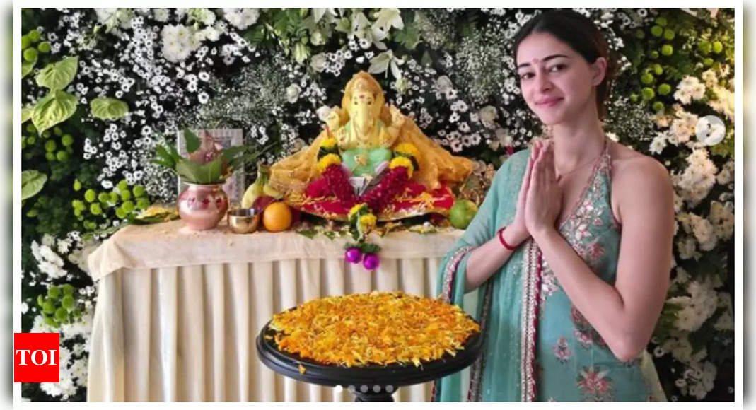 Ananya Panday Celebrates Ganesh Chaturthi in Mumbai