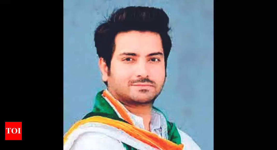 188k complaints about street light poles in last 2 years in Ahmedabad: Congress leader Shehzad Khan Pathan | Ahmedabad News