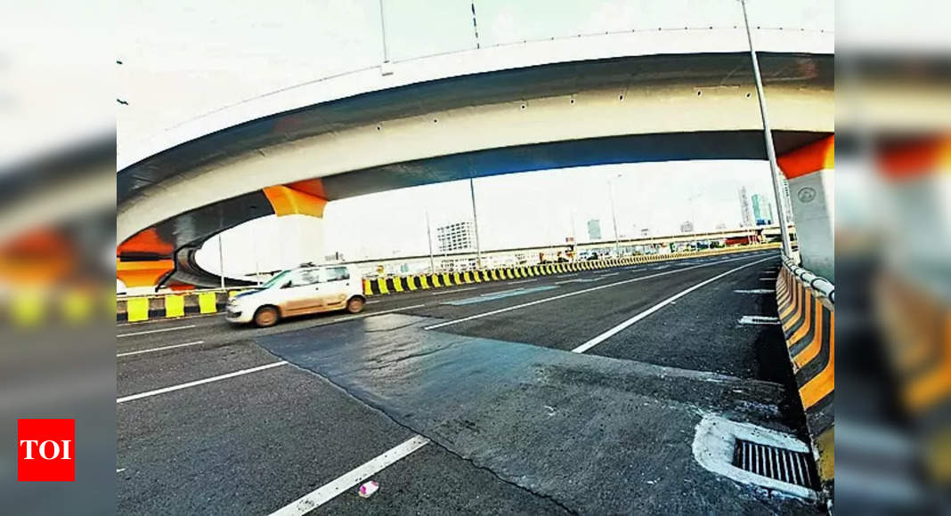 Mumbai: Coastal road pothole repairs anger motorists | Mumbai News