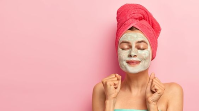 5 skin tightening face packs for an ageless glow