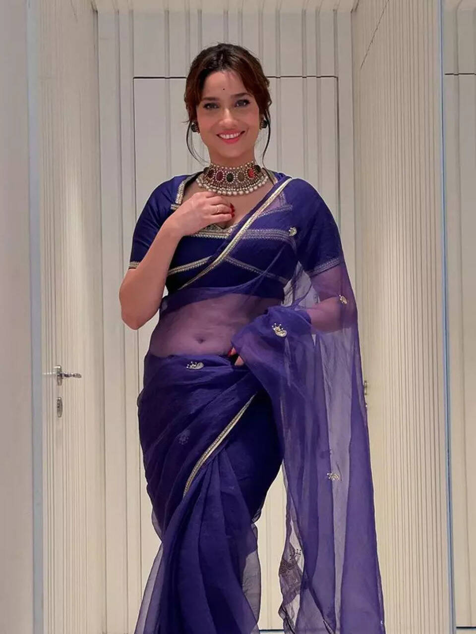 Ankita Lokhande's look in royal blue saree is a must-have for festive  fashion | Times of India