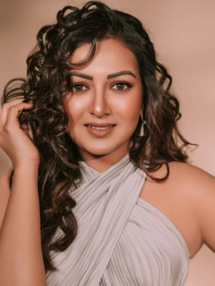 Catherineです。 Stunning clicks of Catherine Teresa | Times of India
