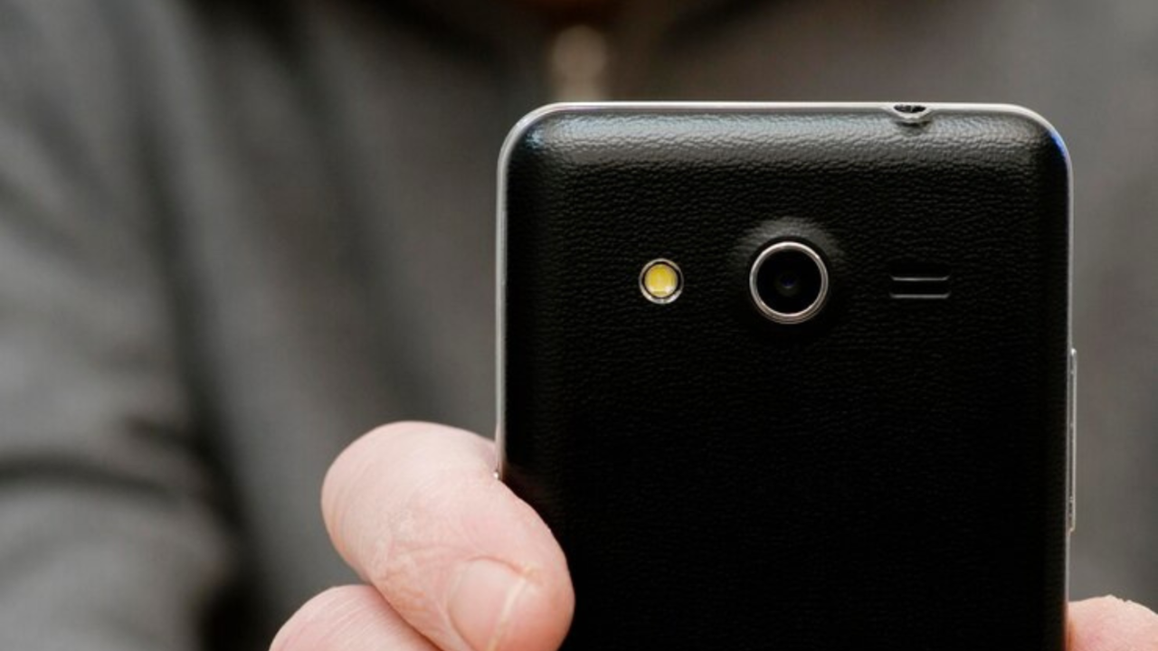 Is a Lens Protector for Your Phone's Camera a Good Idea? Find Out ...
