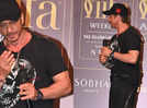 Taveez to bracelet: Shah Rukh Khan's accessory game takes centre stage!