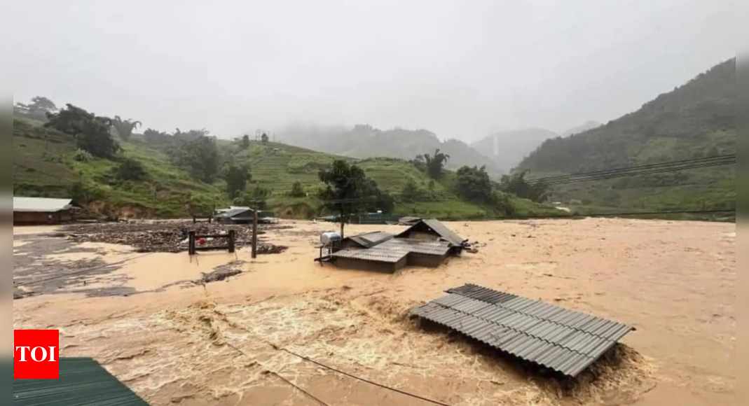 Thousands evacuated in Vietnam as Typhoon Yagi causes flooding; over 170 dead – Times of India