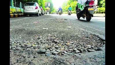 Civic body’s workforce crisis puts pothole repairs in peril