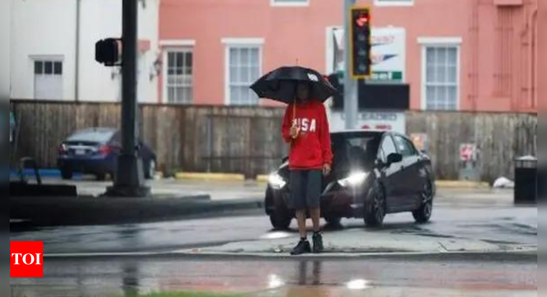 ​​Hurricane Francine hits Louisiana with destructive winds, causing power cuts to over 190,000 customers​​ – Times of India