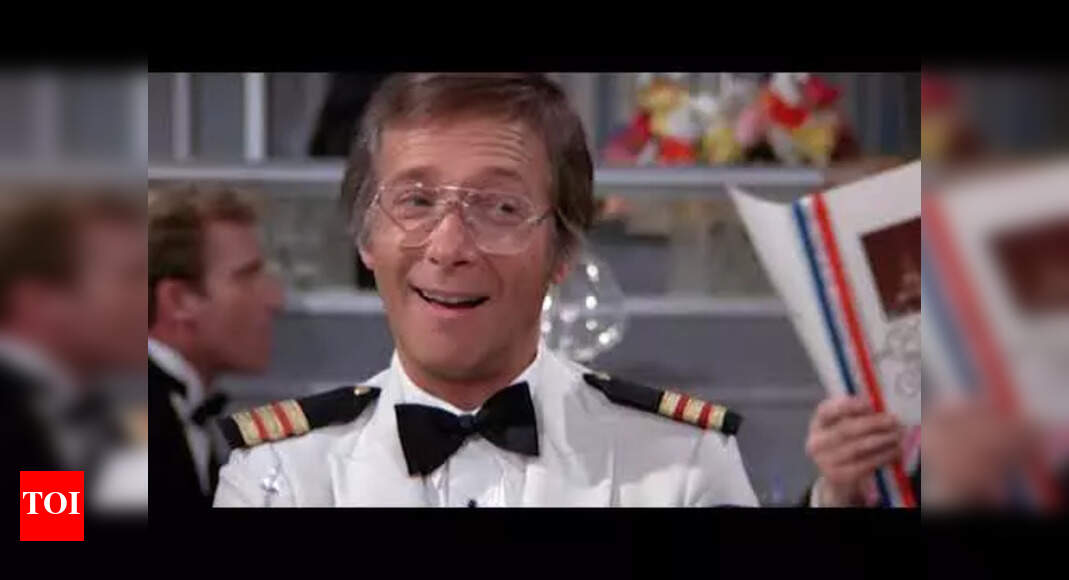 Bernie Kopell reflects on Debbie Reynolds stealing the spotlight on The