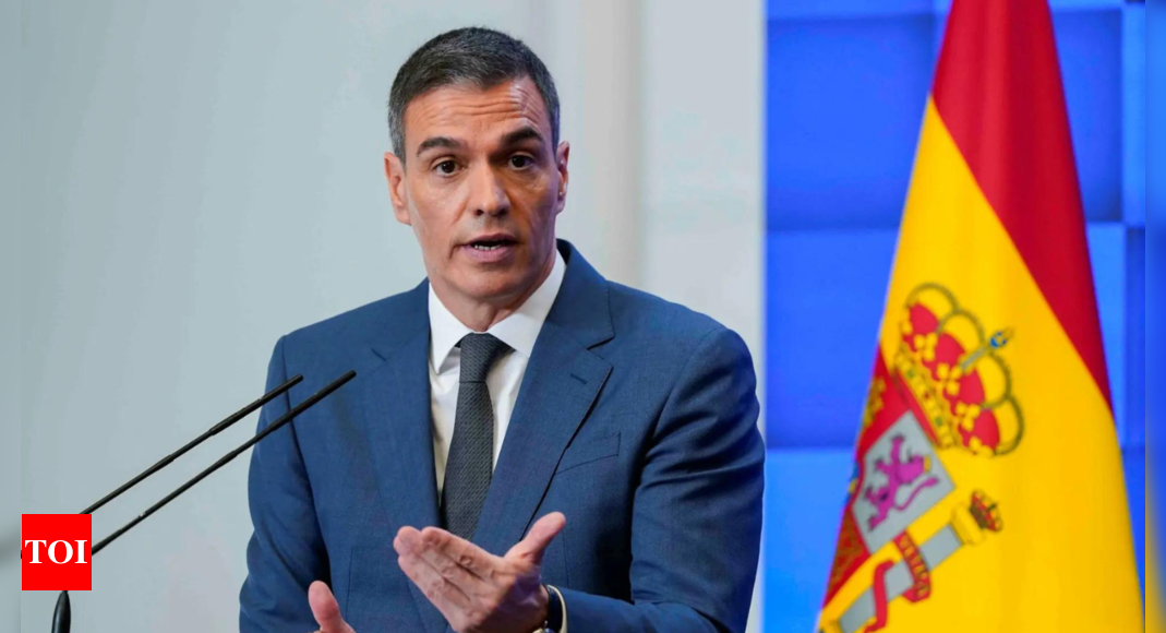 Spain Meets Venezuelan Leader Gonzalez After Asylum