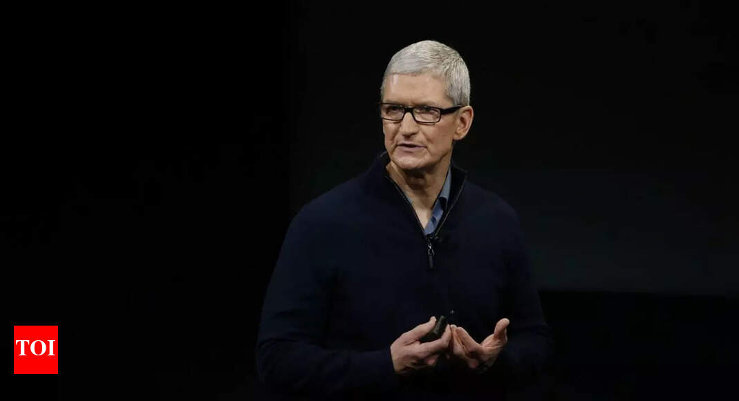 Ever wondered what are the educational qualifications of Apple CEO Tim