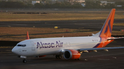 Akasa Air’s all-women pilot crew bring home its 25th Boeing 737 MAX aircraft