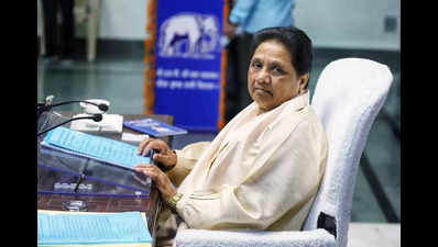 BSP Mayawati: Akhilesh Yadav not answering calls let to snapping of ties