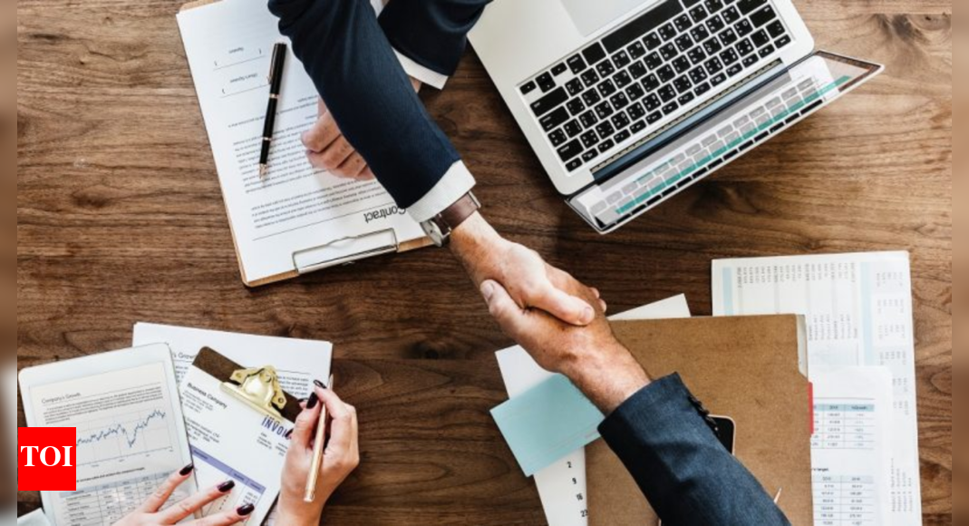 DirecTV, Dish in talks again to merge satelliteTV businesses