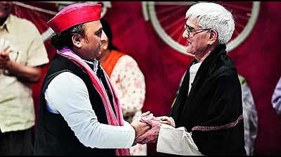 BJP netas are biggest land mafia: Akhilesh Yadav