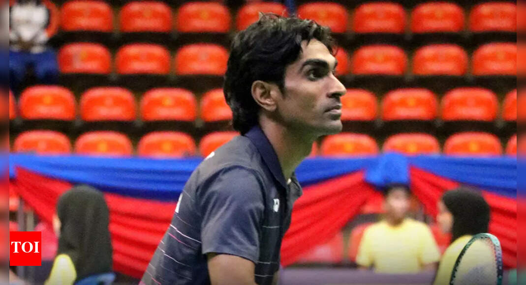 Para-badminton champion Pramod Bhagat's car seized for drunk driving in Odisha | Bhubaneswar News