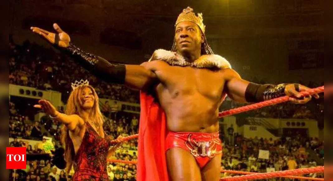 Booker T Weighs In on Wrestling Controversies