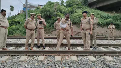 Wooden block placed on track in bid to derail Swatantrata Senani Exp