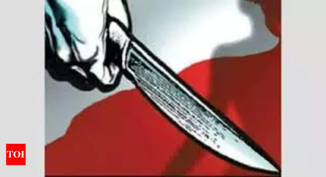 2 teens rob man, slit throat, stab him to death in Delhi | Delhi News