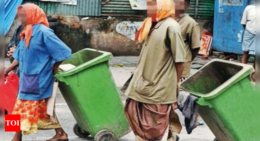 Ugly turn to trash row: Mom, son assault 5 pourakarmikas in Bengaluru | Bengaluru News