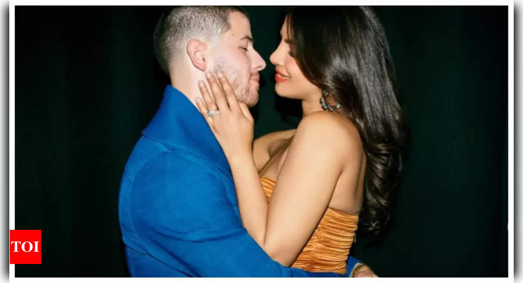 Priyanka Chopra and Nick Jonas Share Adorable Family Moment as Daughter Malti Marie Shies Away from PDA | – Times of India