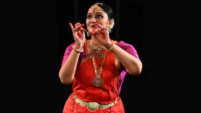 Classical dance performance dedicated to Lord Shiva