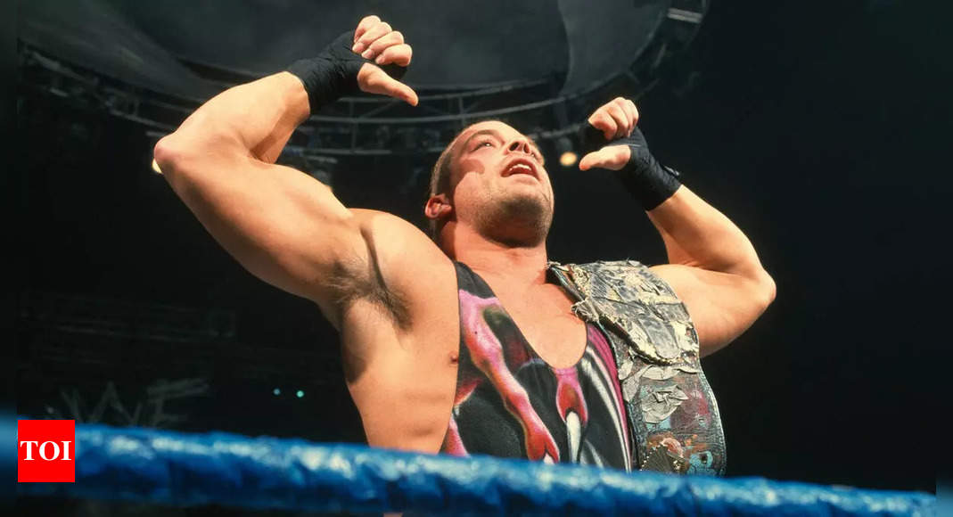 Rob Van Dam Attends SmackDown Season Premiere