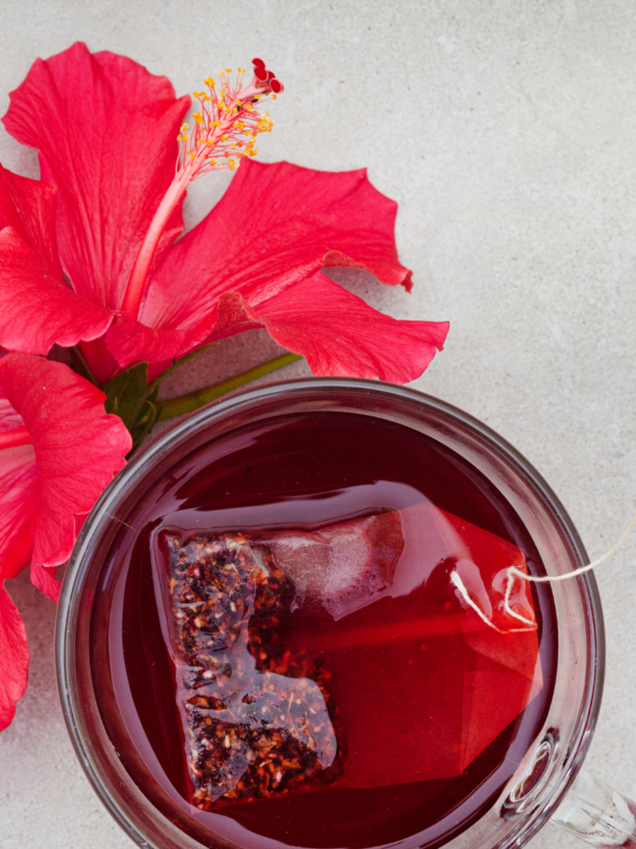 ​10 health benefits of drinking hibiscus tea daily