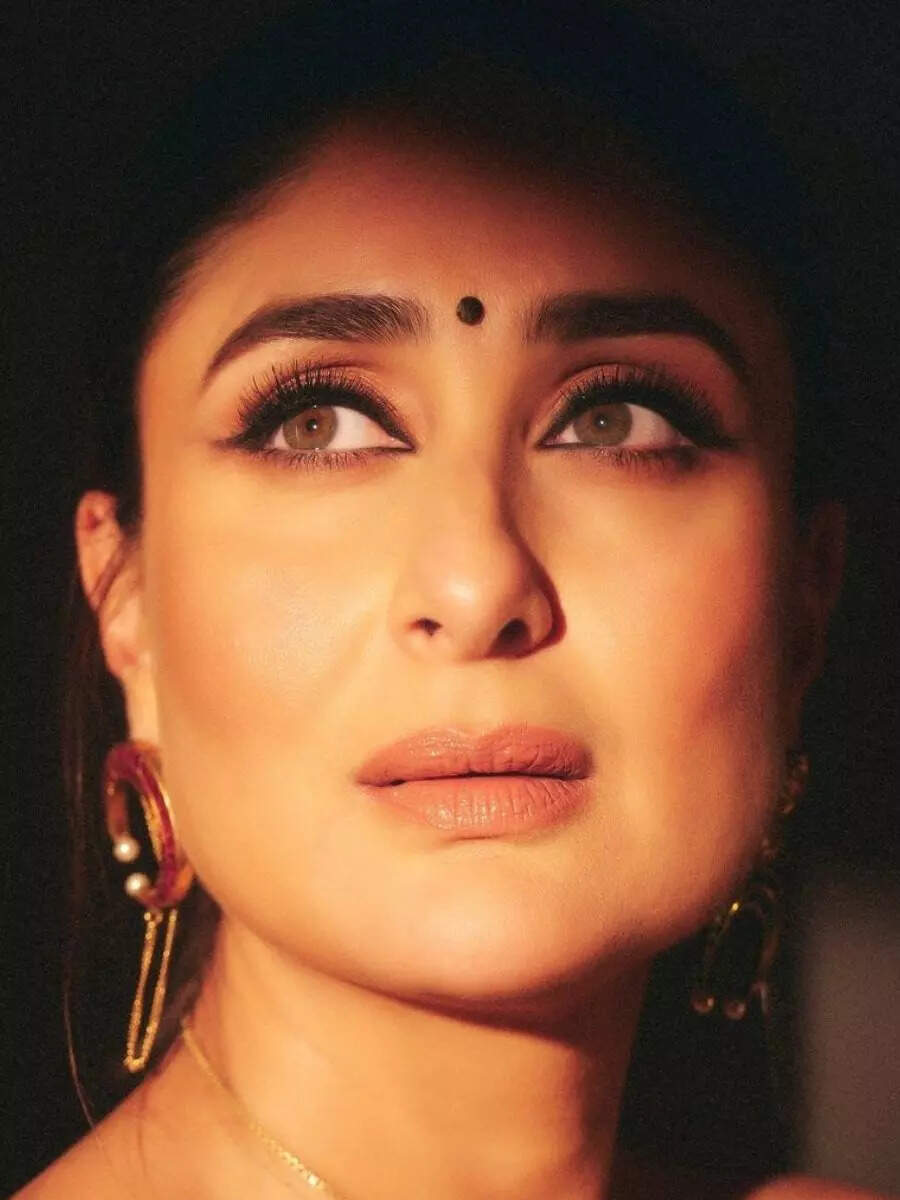 Kareena Kapoor In Banarasi Drape And Kohled Eyes At Special Event Is ...
