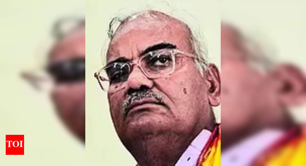 Madan Dilawar: Dilawar Replaces Bairwa As Head Of New Dists Panel ...