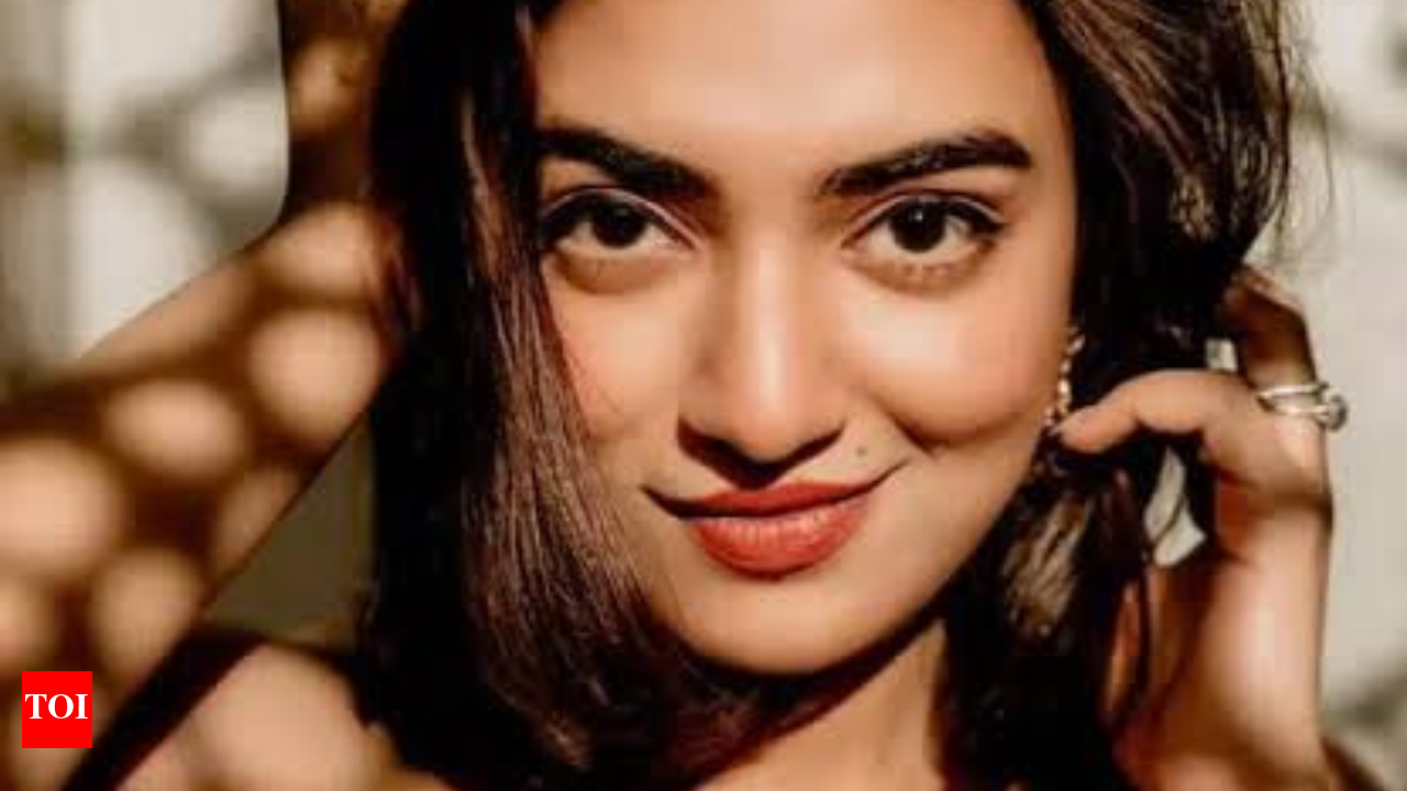Nazriya sex