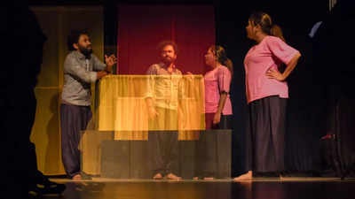 Mumbai's Parwana Theatre presents 'The End'