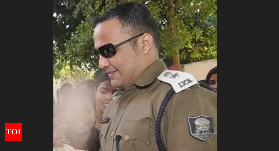 Bihar IPS Officer Shivdeep Lande Resigns