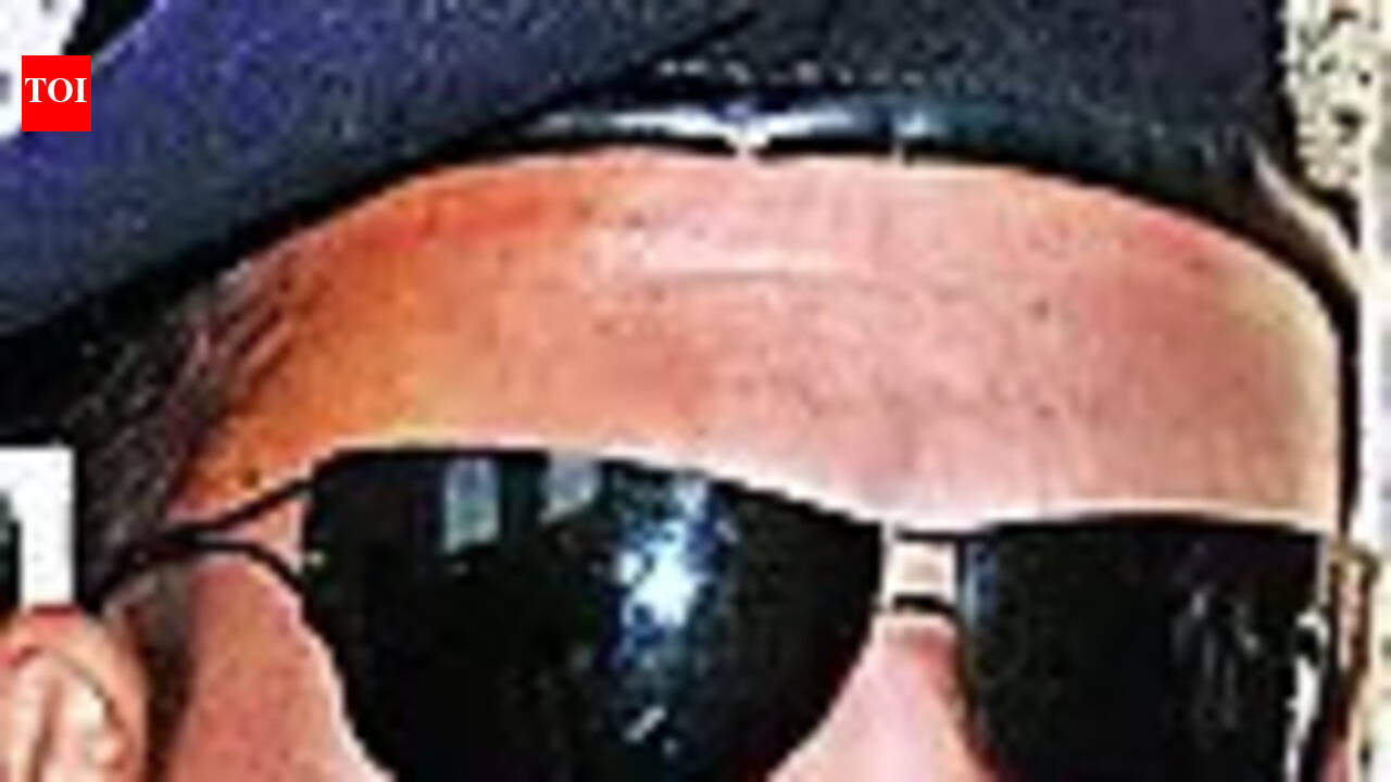 Ips Officer Lande Resigns | Patna News - The Times of India
