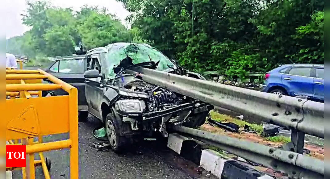 Tragic Car Crash Claims Life of Delhi University Student, 4 Injured ...