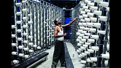 Maharashtra clears Rs 61 crore for cooperative spinning mills despite Rs 3,396 crore pending dues in sector