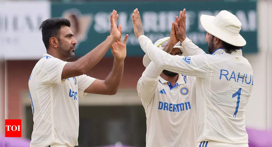 Highlights India vs Bangladesh, 1st Test Day 3: Bad light forces early stumps after R Ashwin scores three for