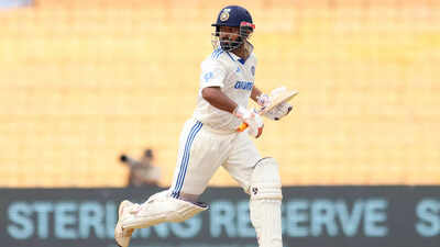  Former Pakistan player lavishes praise on Rishabh Pant