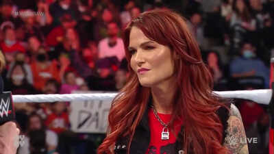 Lita Chooses This WWE Superstar as Her Potential Opponent
