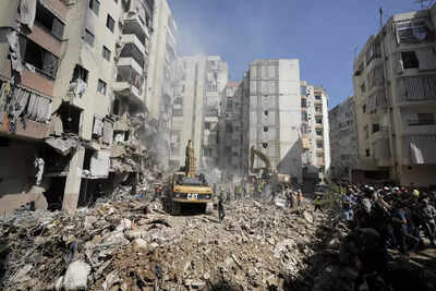 Deadly Israeli airstrike in Beirut kills 37