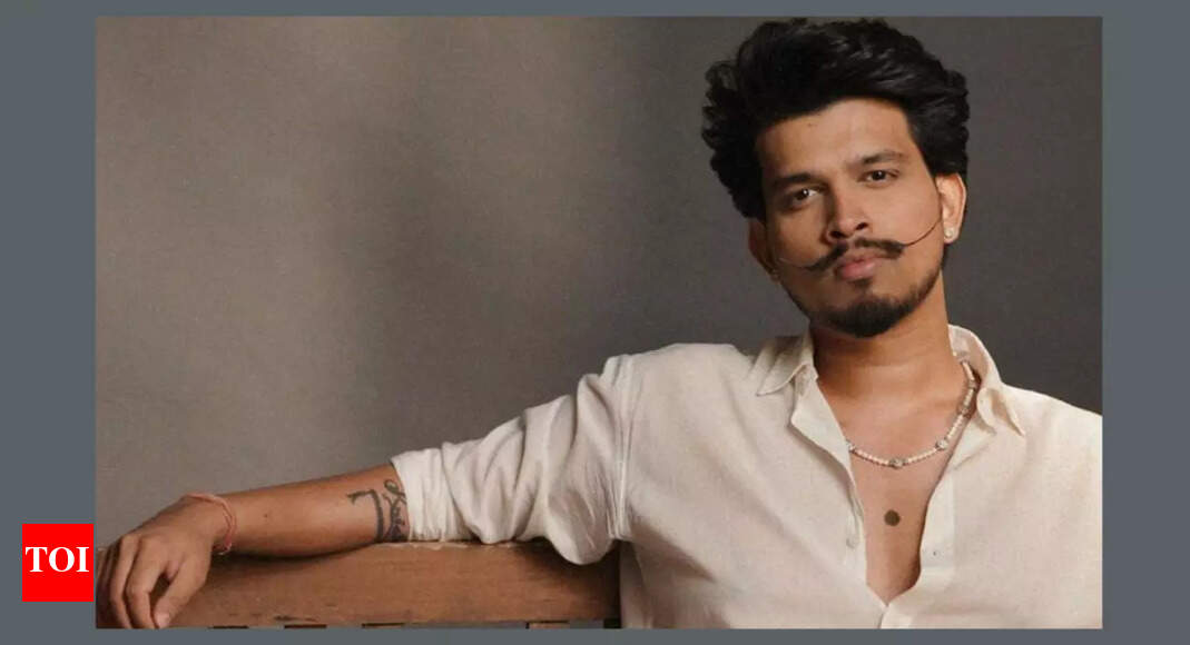 international-artist-quotes-rs-50-crores-anshul-garg-to-create-most