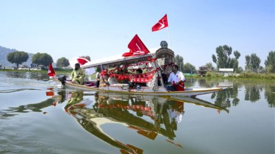 National Conference holds shikara rally in Dal Lake ahead of second phase of polls in J-K