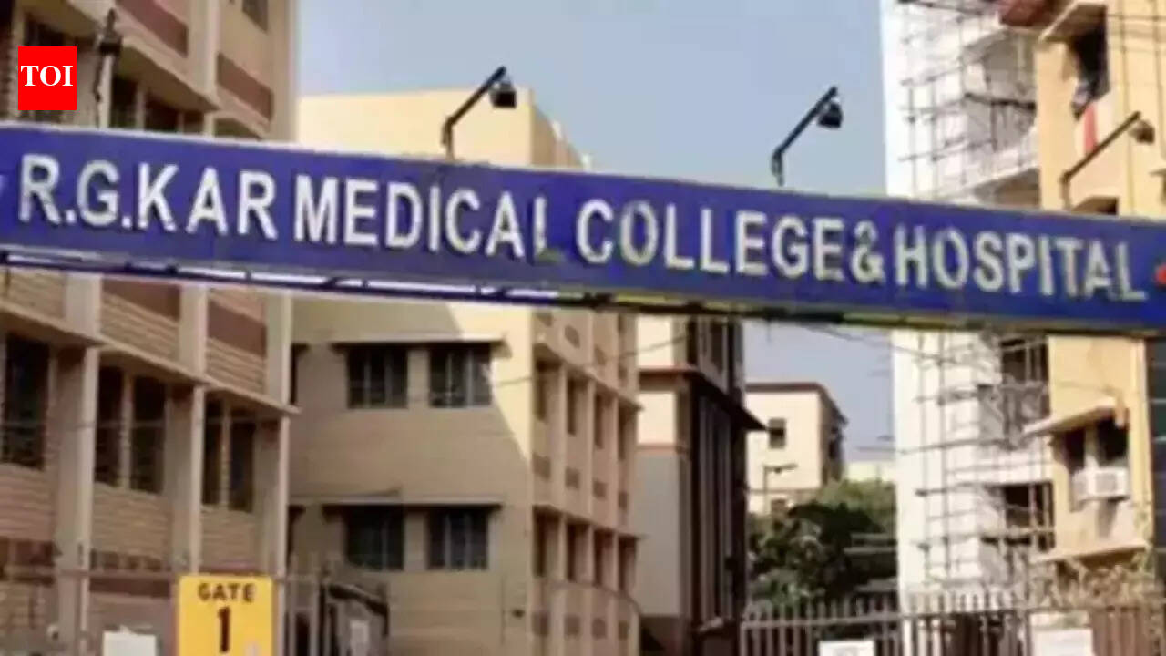 Kolkata doctor rape-murder case: BJP workers throng police stations to ...