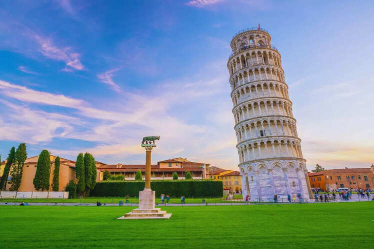 Leaning Tower of Pisa
