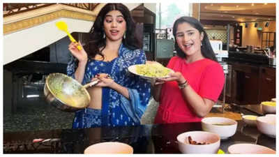 When Janhvi Kapoor revealed she carries homemade 'theplas' and 'Parathas' while travelling