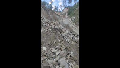 Pithoragarh admin shuts NH-9 for 3 days due to landslides