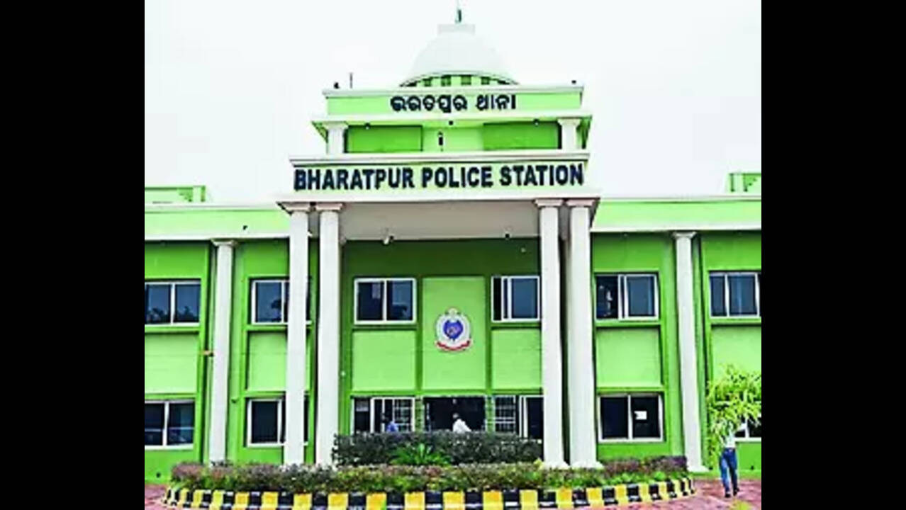 Puja Held At Police Station, Cctvs Also Come Up | Bhubaneswar News - Times  of India