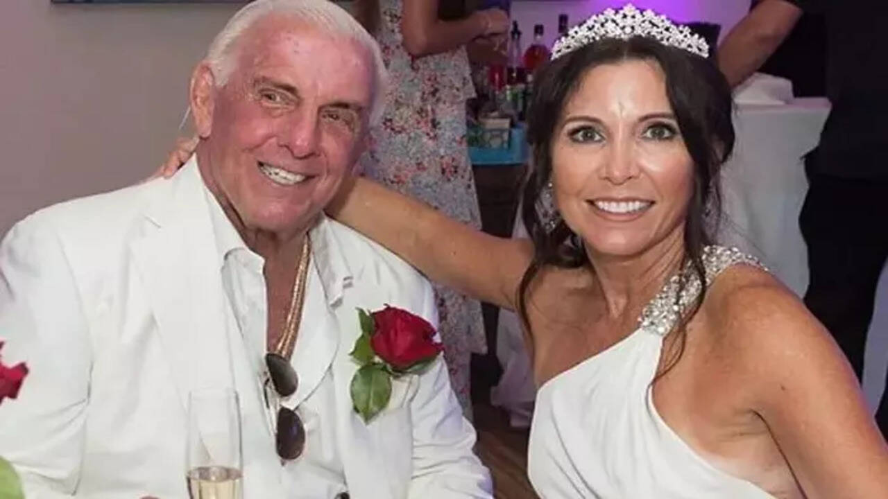 Ric Flair and Wendy Barlow End 13Year Marriage WWE Legend's Emotional(01)