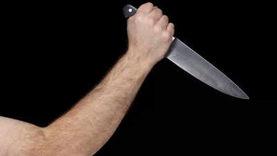 16 year old boy in East Delhi stabbed by friends after refusing treat for his new mobile phone