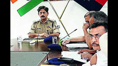 Follow five mantras to control crime: DGP