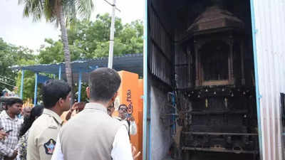 Temple chariot burnt in Andhra Pradesh, 5 suspects held